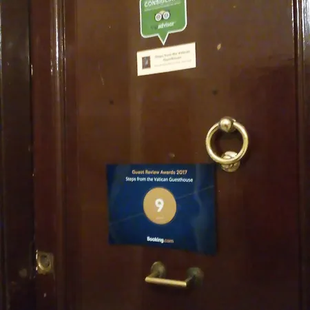 Pensjonat Steps From The Vatican 4*