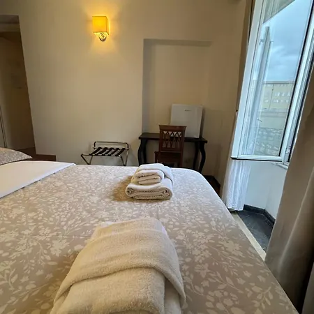 Steps From The Vatican بيت ضيافة