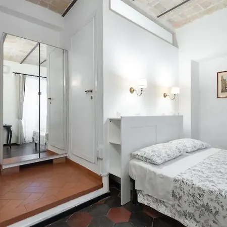 Steps From The Vatican 4* Рим