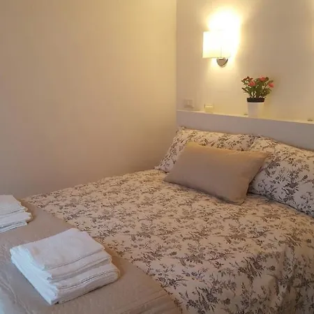 Steps From The Vatican بيت ضيافة